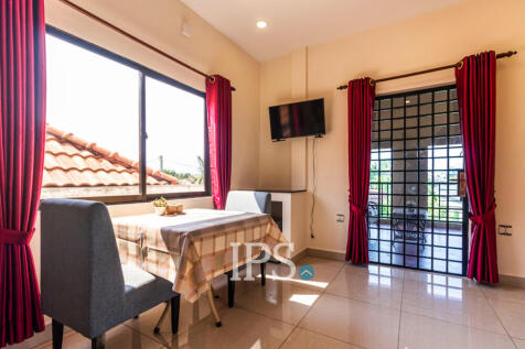 6 Unit Apartment Building For Sale - Svay Dangkum, Siem Reap