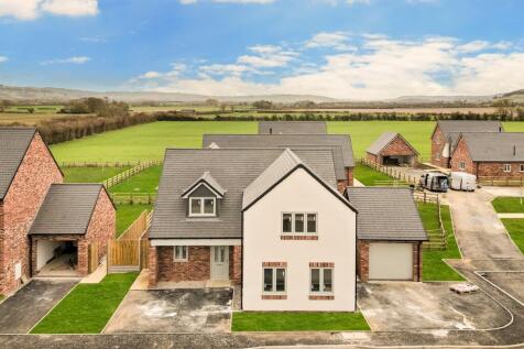 Evesham, WR11 - property photo