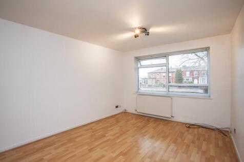 Wellington Road North, Stockport, Greater Manchester, SK4 photo 4
