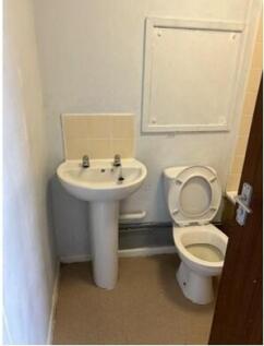 Thorngrove Avenue, Manchester, Greater Manchester, M23 photo 5