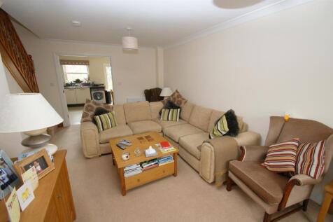 Satchells Court, Dunchurch Road photo 3
