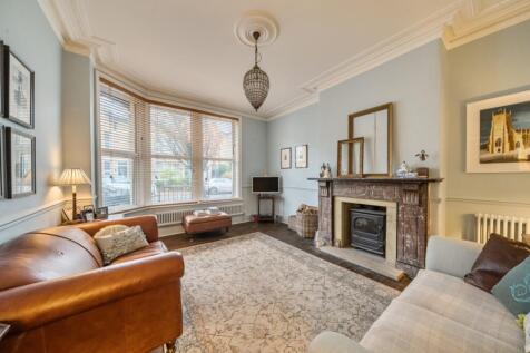 EweMove Harrogate Living Room