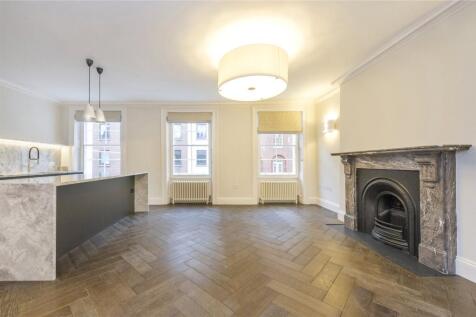 Reception/Kitchen