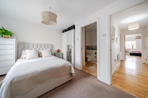 1388313-14-693981...