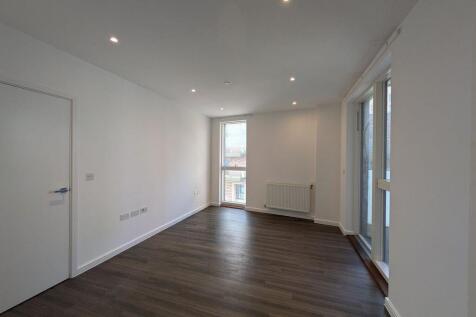 Blackburn Court, Bollo Lane, W3 8SX photo 4