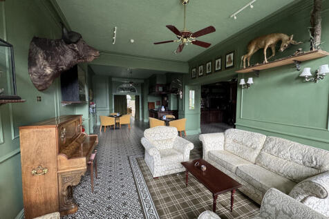 Hotel for sale Image 4