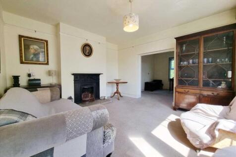 Lounge: