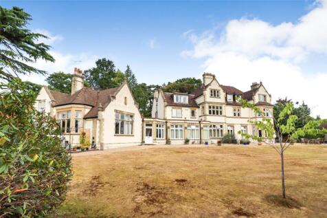 Camberley, GU15 - property photo
