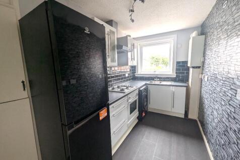 Lainshaw Drive, Castlemilk, Glasgow, G45 photo 5