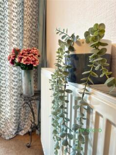 LOUNGE / DINING ROOM