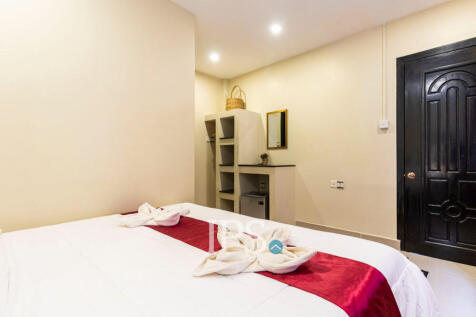 6 Unit Apartment Building For Sale - Svay Dangkum, Siem Reap