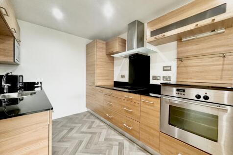 Mackenzie House, Chadwick Street, Leeds, LS10 photo 5