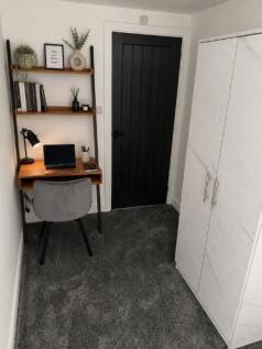 Room 2 Davneport Road photo 4