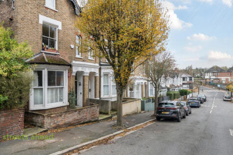 5987d121-ddb3-439...