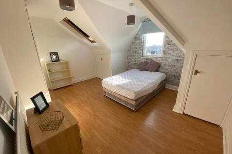 Room 5 (1)