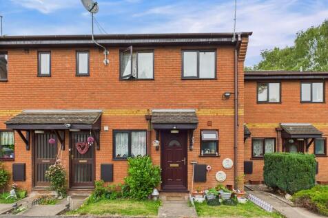 Stafford, ST16 - property photo