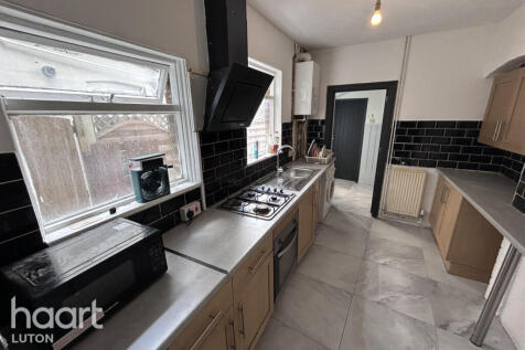 Dallow Road, LUTON photo 3