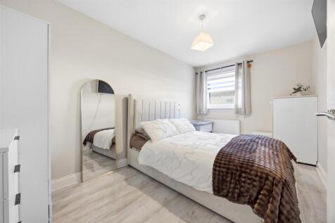 15-125_JERVISTON_ROAD_GLASGOW_015.jpg