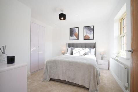 THE DORCEHSTER 1ST FLOOR BEDROOM.jpg