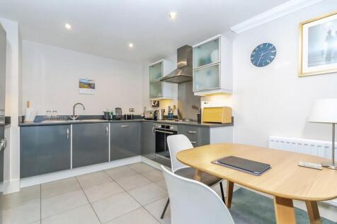 Kitchen Dining Area