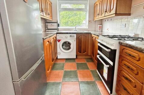 School Grove, Manchester, M20 photo 3