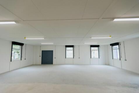 Allenby Commercial Barton &amp; Business Center-96.jpg