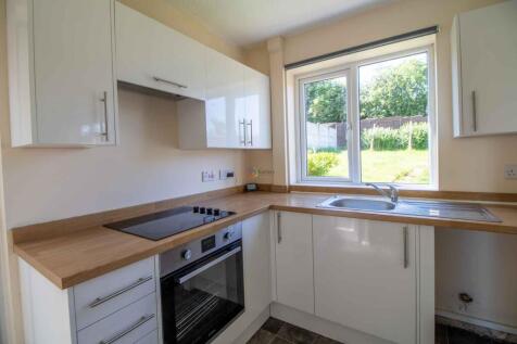 Warris Close, Rotherham, S61 photo 3