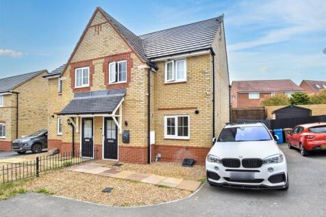 Corby, NN18 - property photo