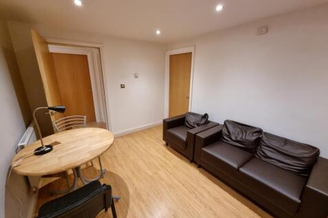 Flat 1, Alexander House, LEAMINGTON SPA photo 3