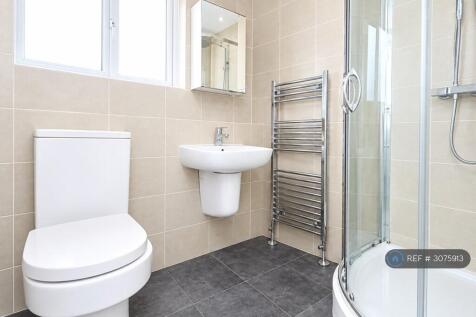 Shower Room (2m x 1.9m)