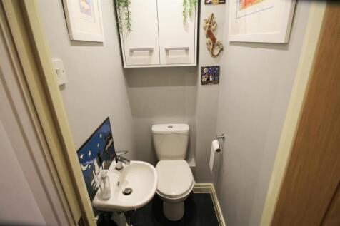 Downstairs WC.jpg