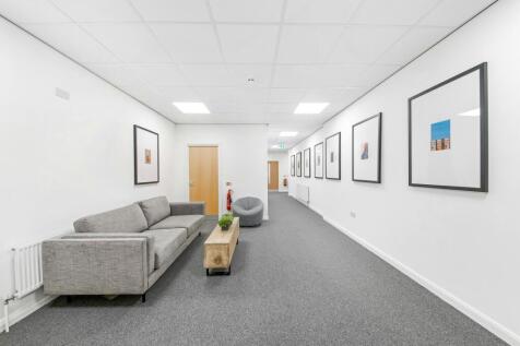 Office to rent Image 7