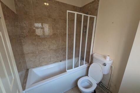 Falcon View off Hudsons Drive, Cotteridge, Birmingham B30 3BE photo 5
