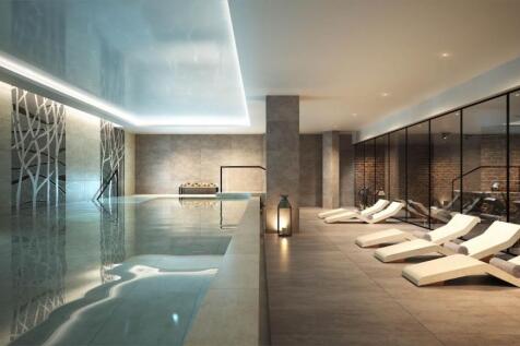 London Keybridge Lofts Pool