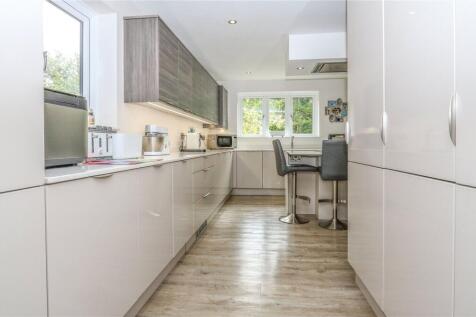 Kitchen/Breakfast Rm