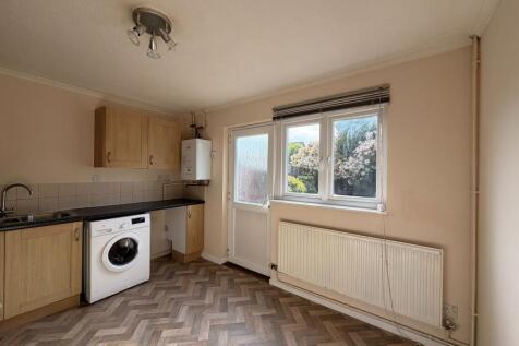 Danestone Close, Middleleaze, Swindon, SN5 photo 3
