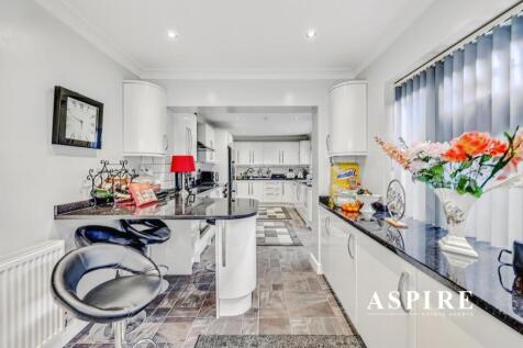 Aspire Estate Agents12.jpg