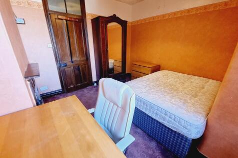 97 Tachbrook Road, Leamington Spa photo 5