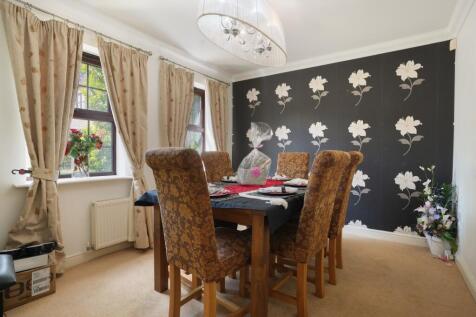 EweMove Estate Agents Scunthorpe - Dining Room