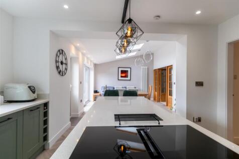 67 High Street-005.jpg