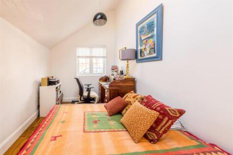 1 Vernon Avenue-13.jpg