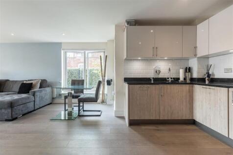 4 the old court   (11).jpg