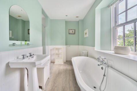 1298997-3-6848604...