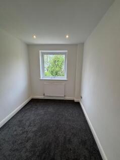 King Street, Dukinfield, Cheshire, SK16 photo 4