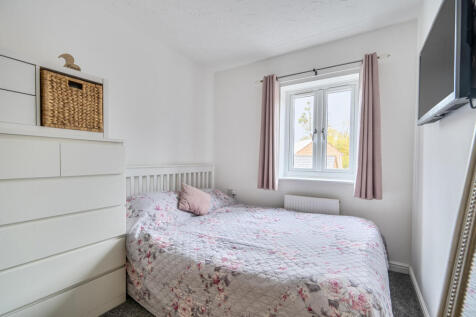 1374502-18-690a0e...