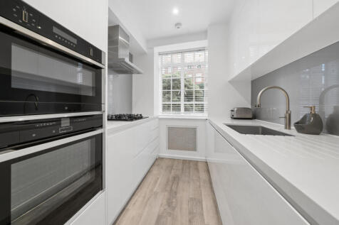 Whiteheads Grove, London photo 3