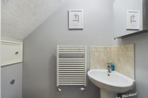 CAM03218G0-PR0104-STILL004