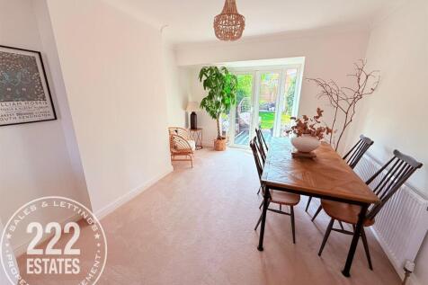 PHOTO-2025-08-15-12-54-42 (19).jpg