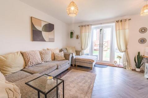 Living / Dining