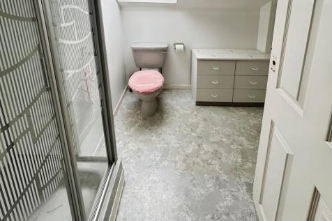 Upstairs Shower Room